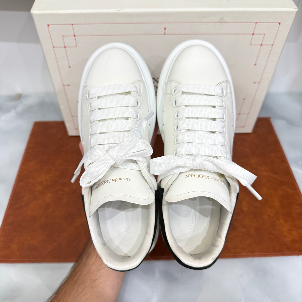 Alexander McQueen, OverSized, 37