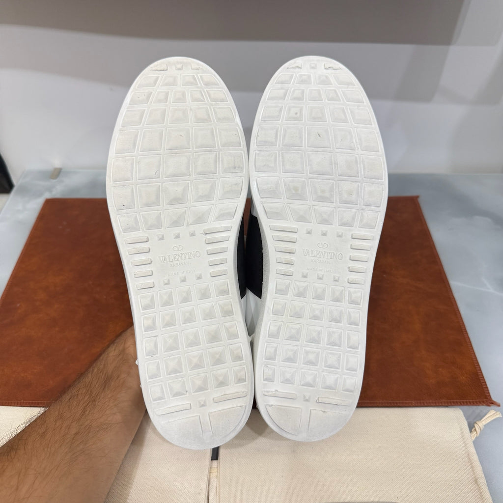 Valentino Garavani, Open, 41