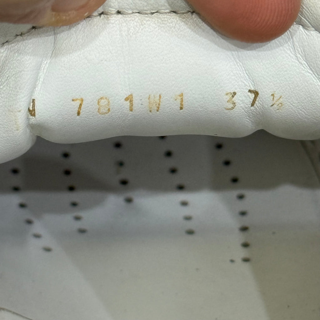 Valentino Garavani, Open, 37,5