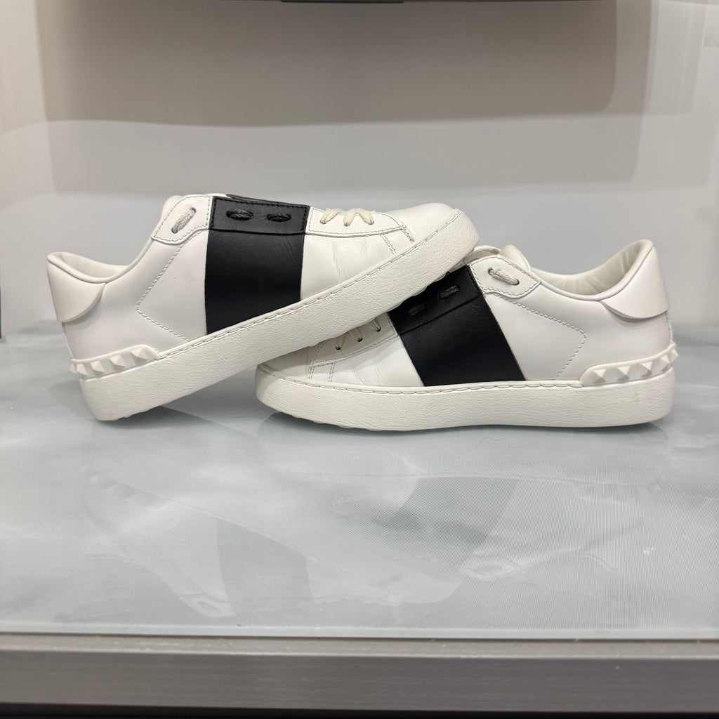 Valentino Garavani, Open, 36