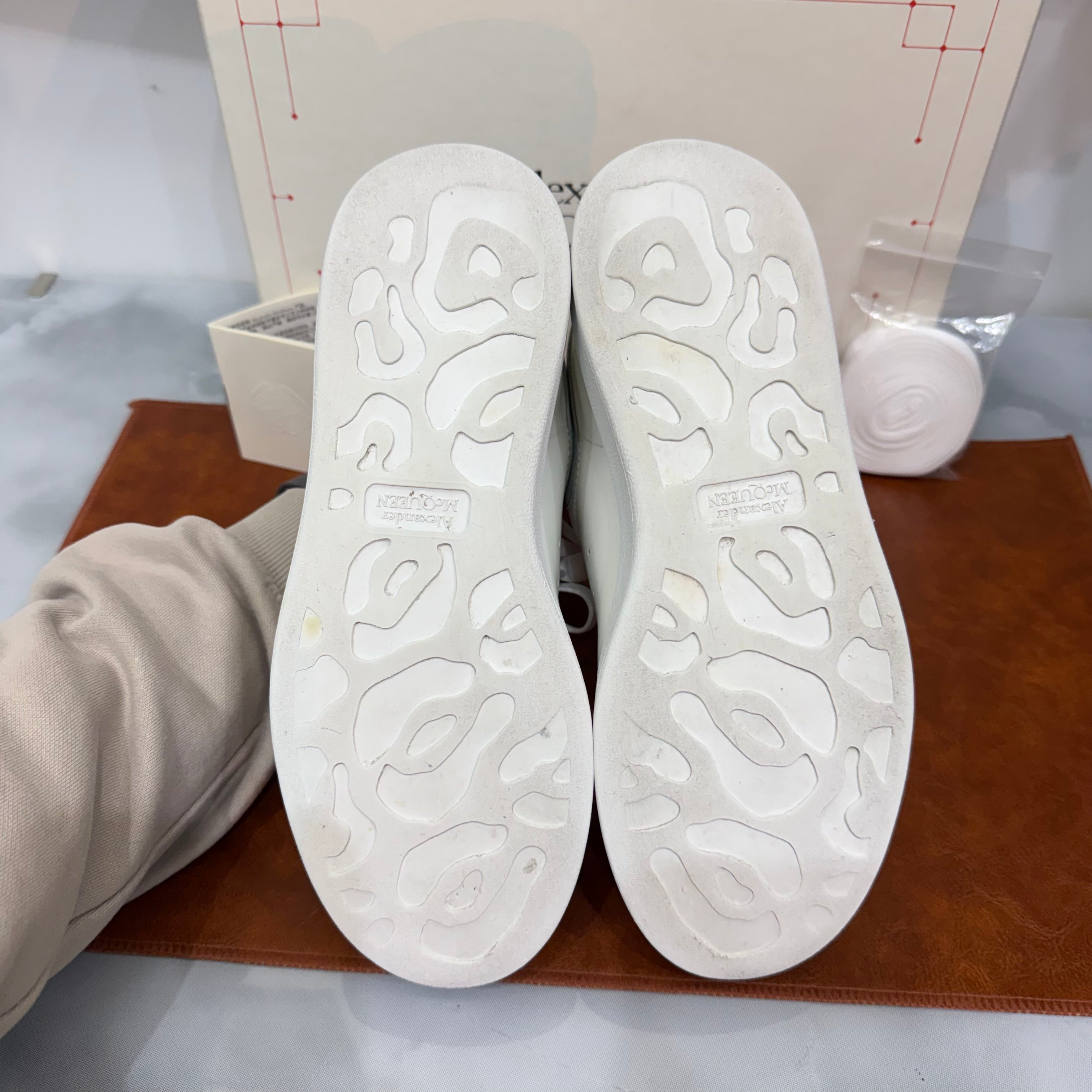 Alexander McQueen, OverSized, 36.5