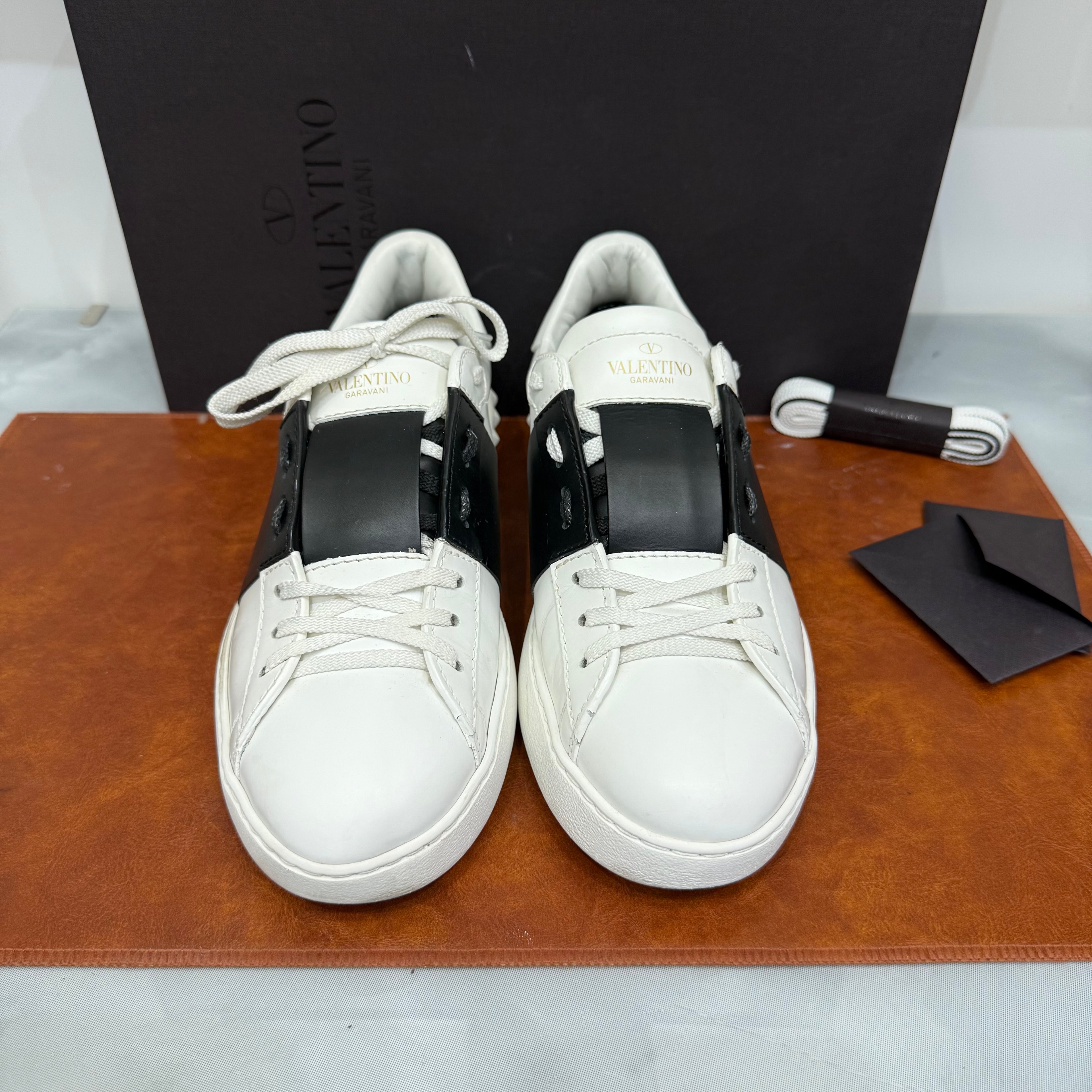 Valentino Garavani, Rockstud, 40.5