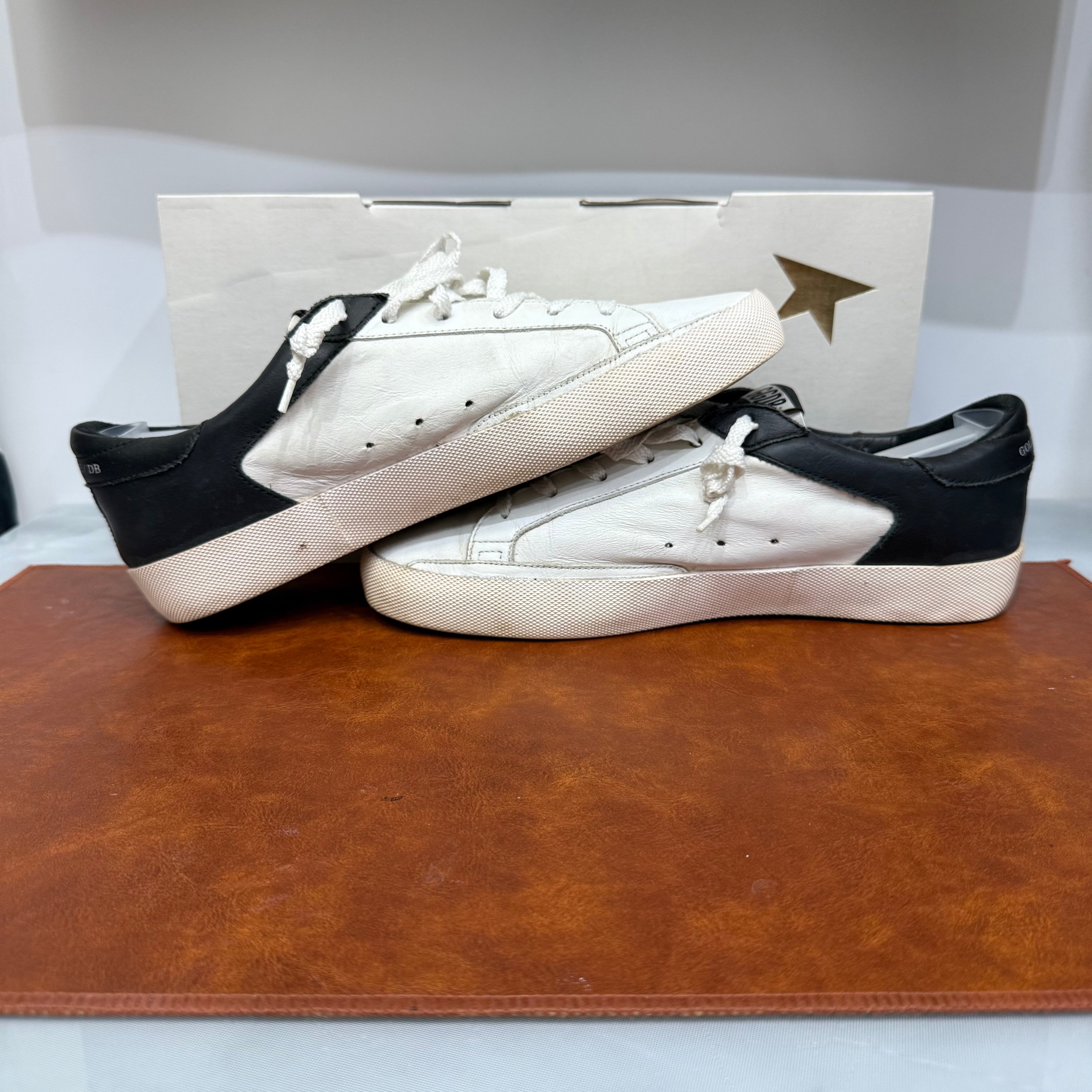 Golden Goose, Superstar B/W edt, 40