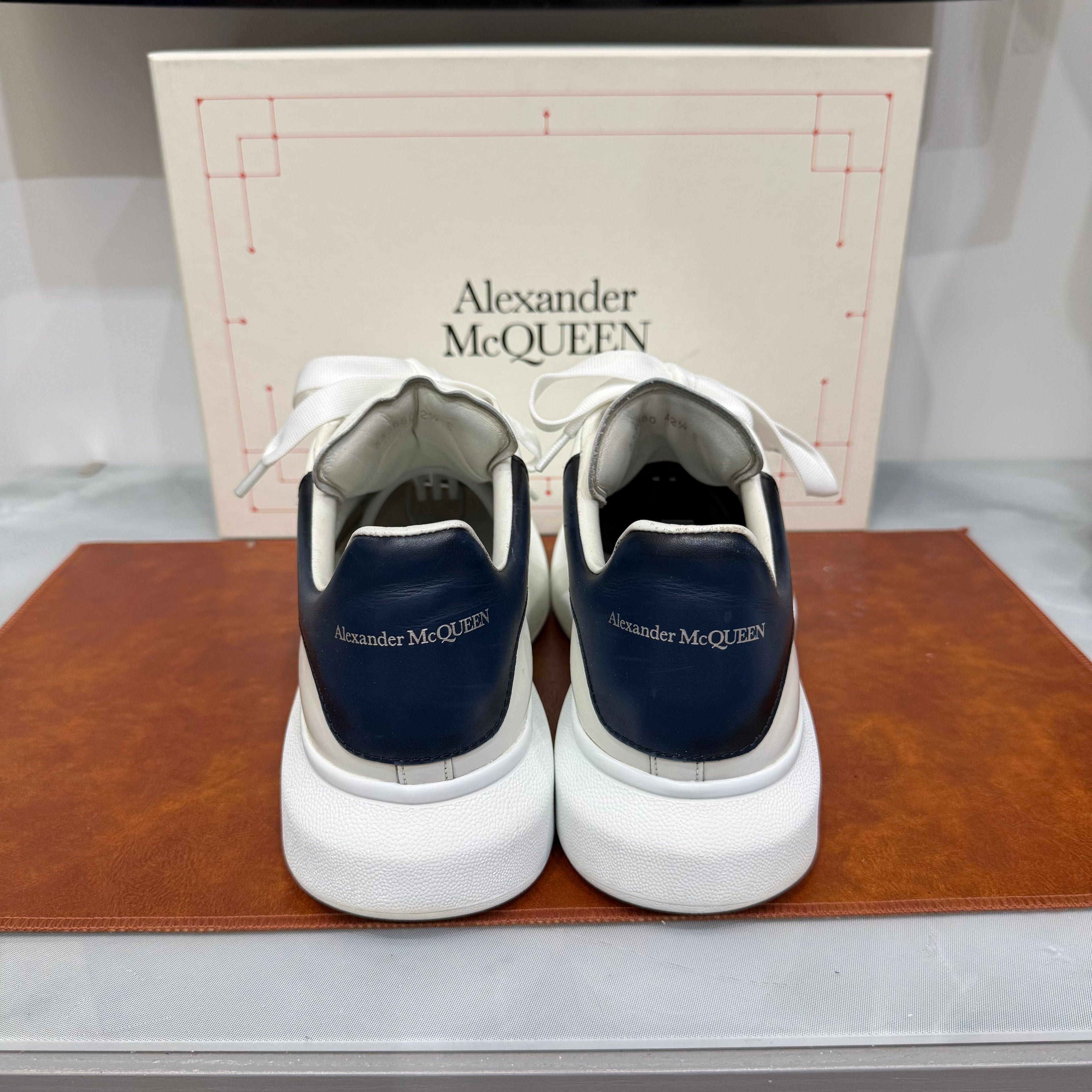 Alexander McQueen, OverSized, 42.5