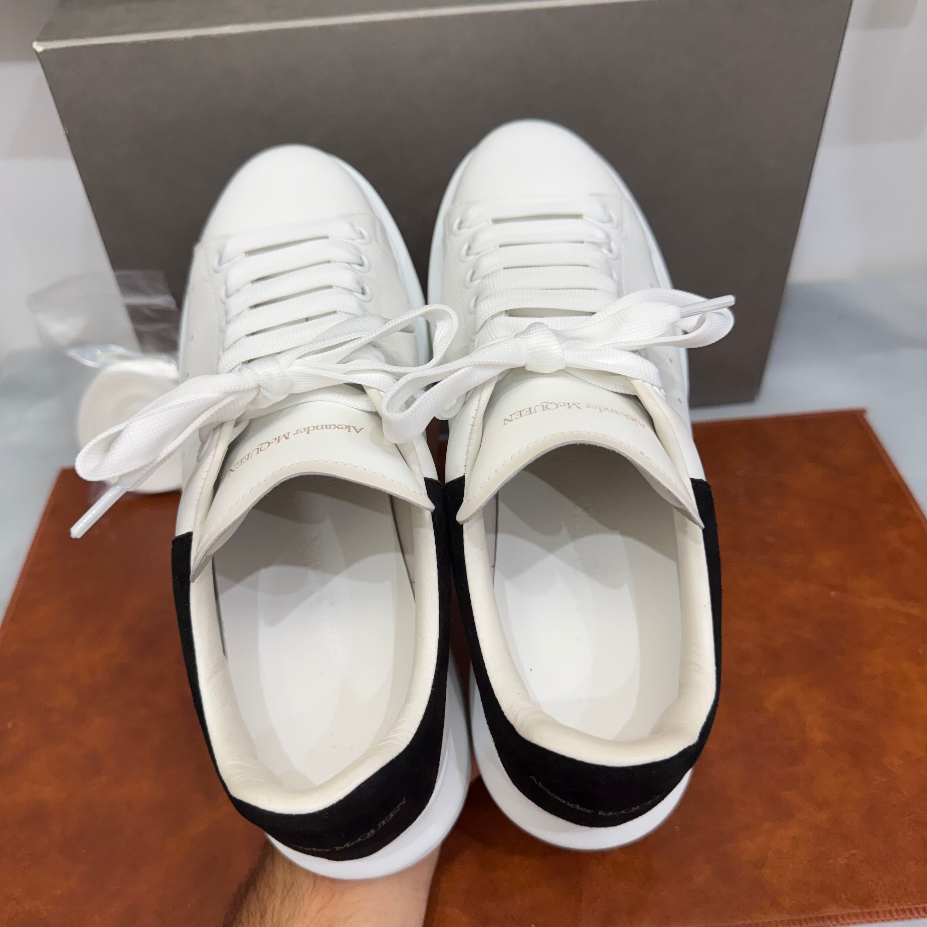 Alexander McQueen, OverSized, 40