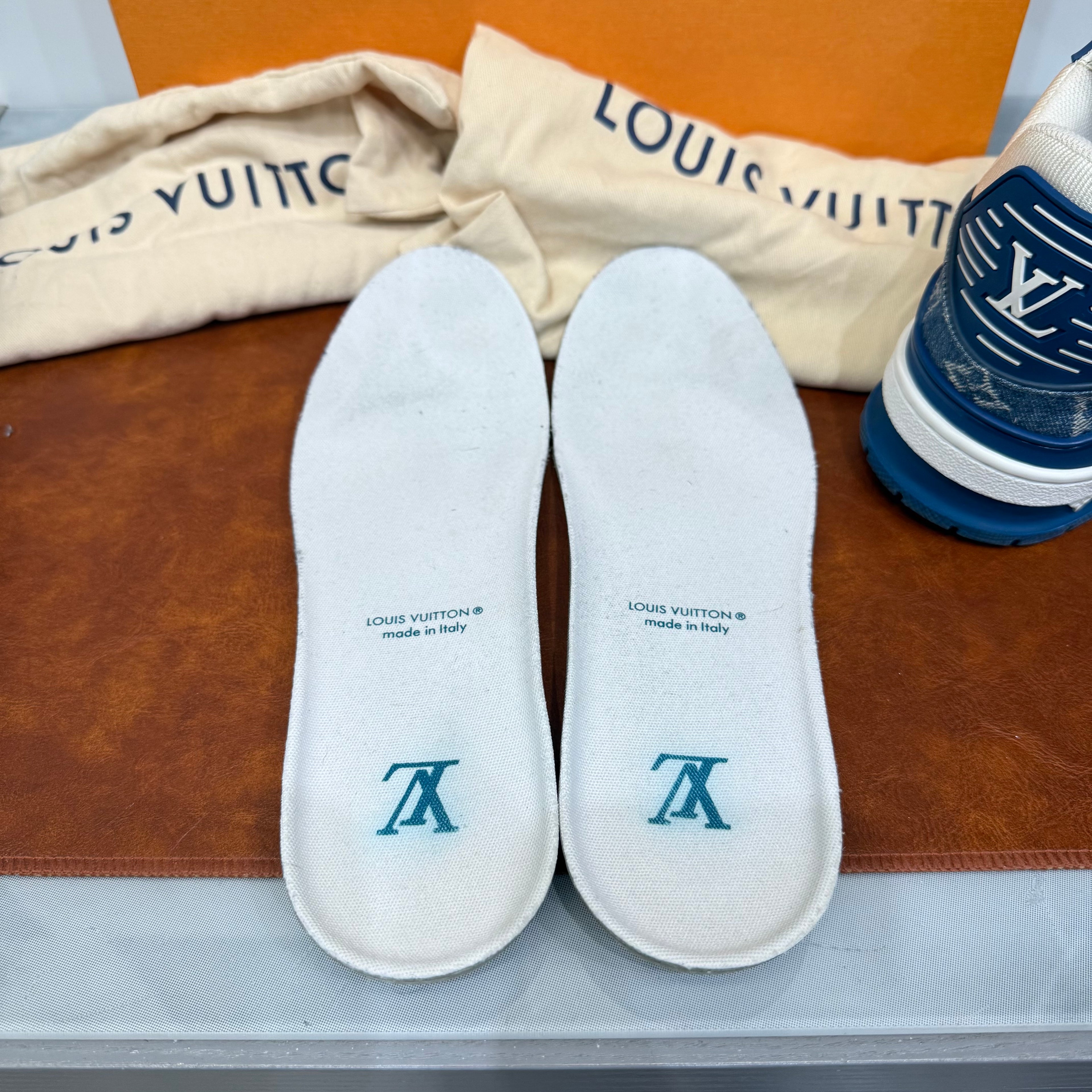 Louis Vuitton, Trainer, 42