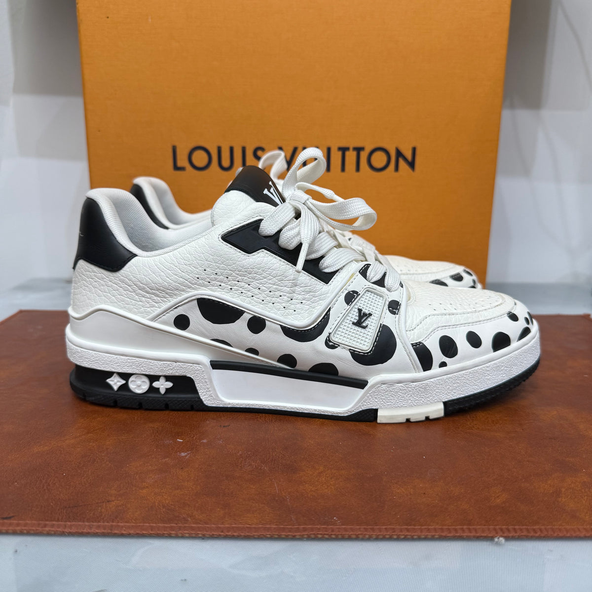 Louis Vuitton, Trainer x Kusama, 41