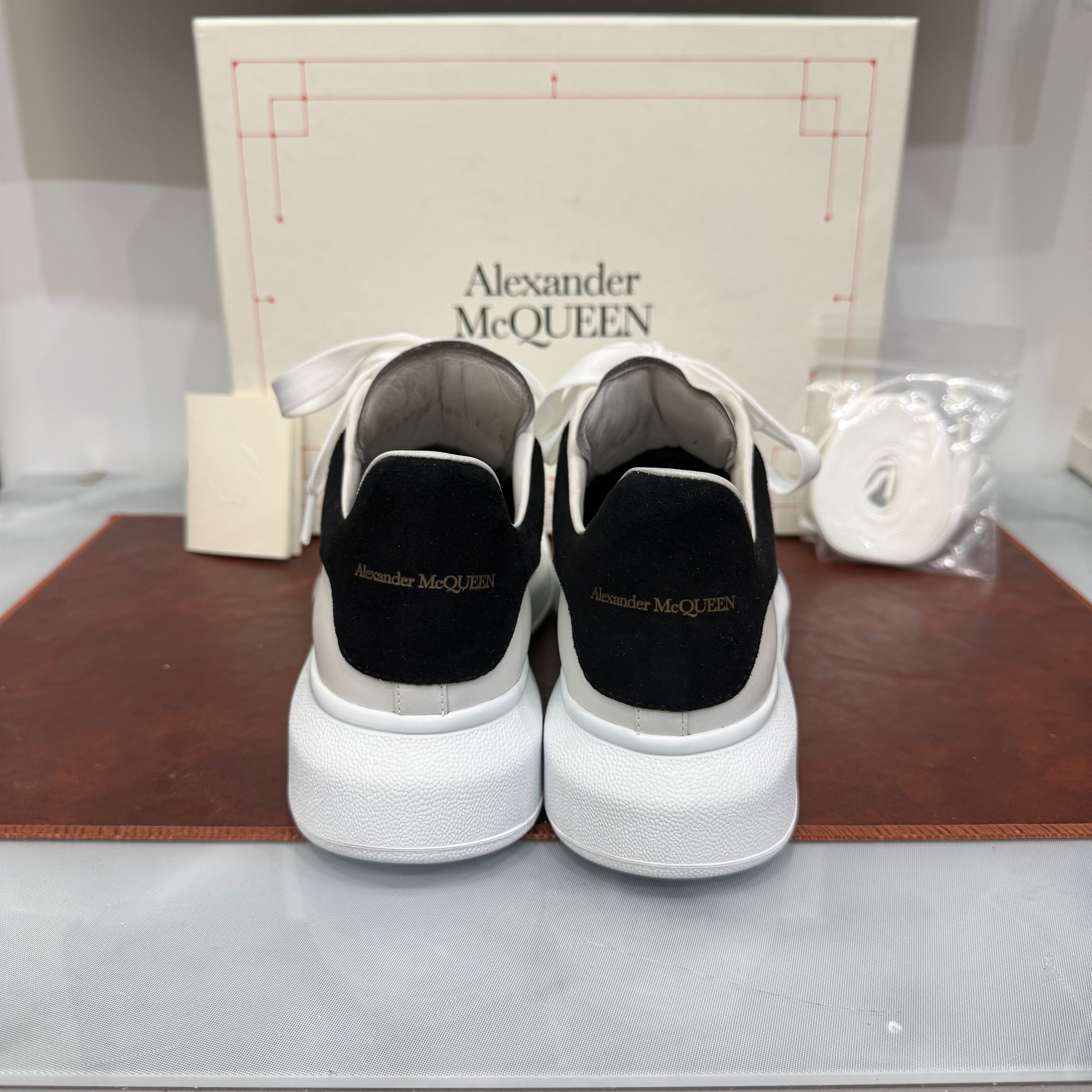 Alexander McQueen, OverSized, 38.5