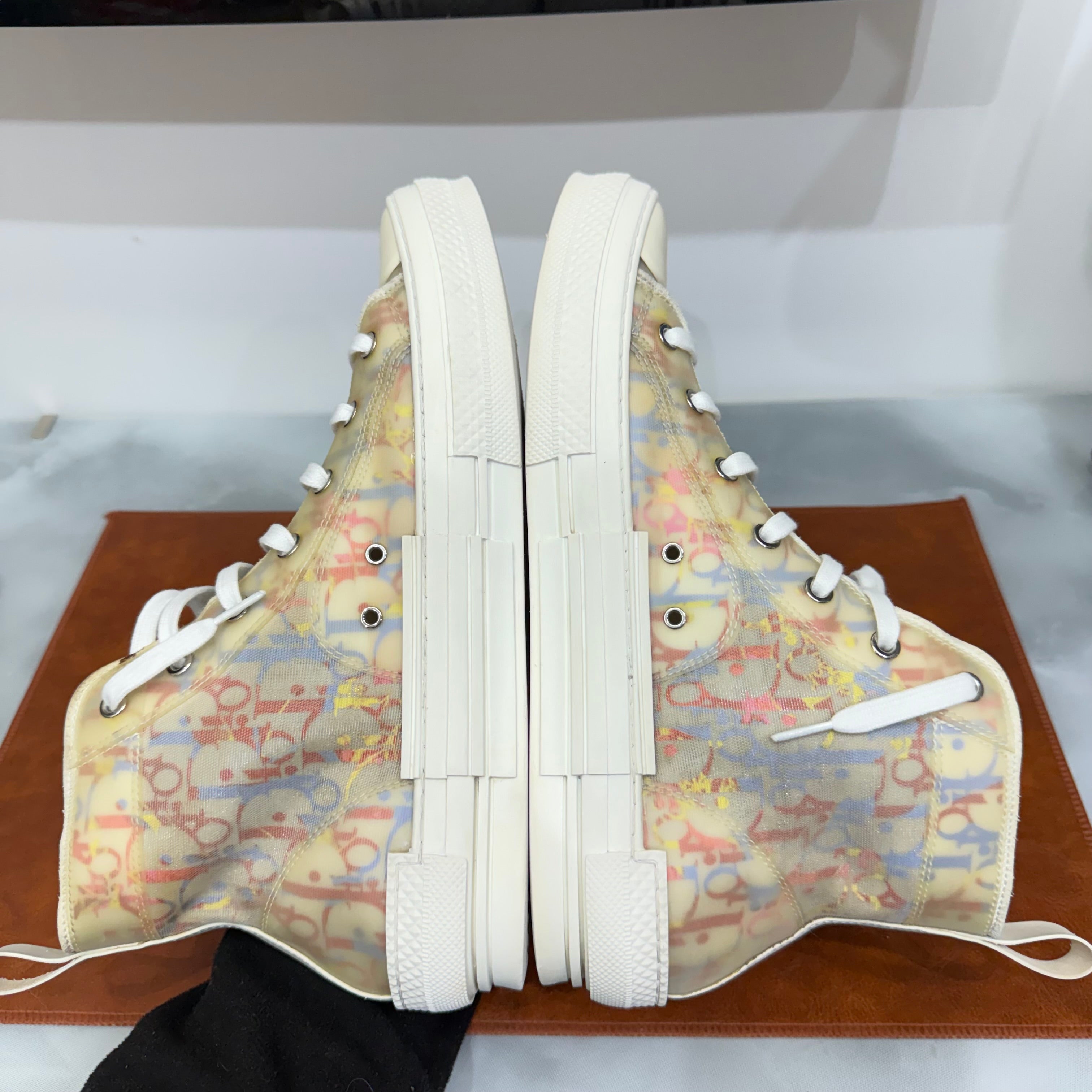 Dior, B23, 42