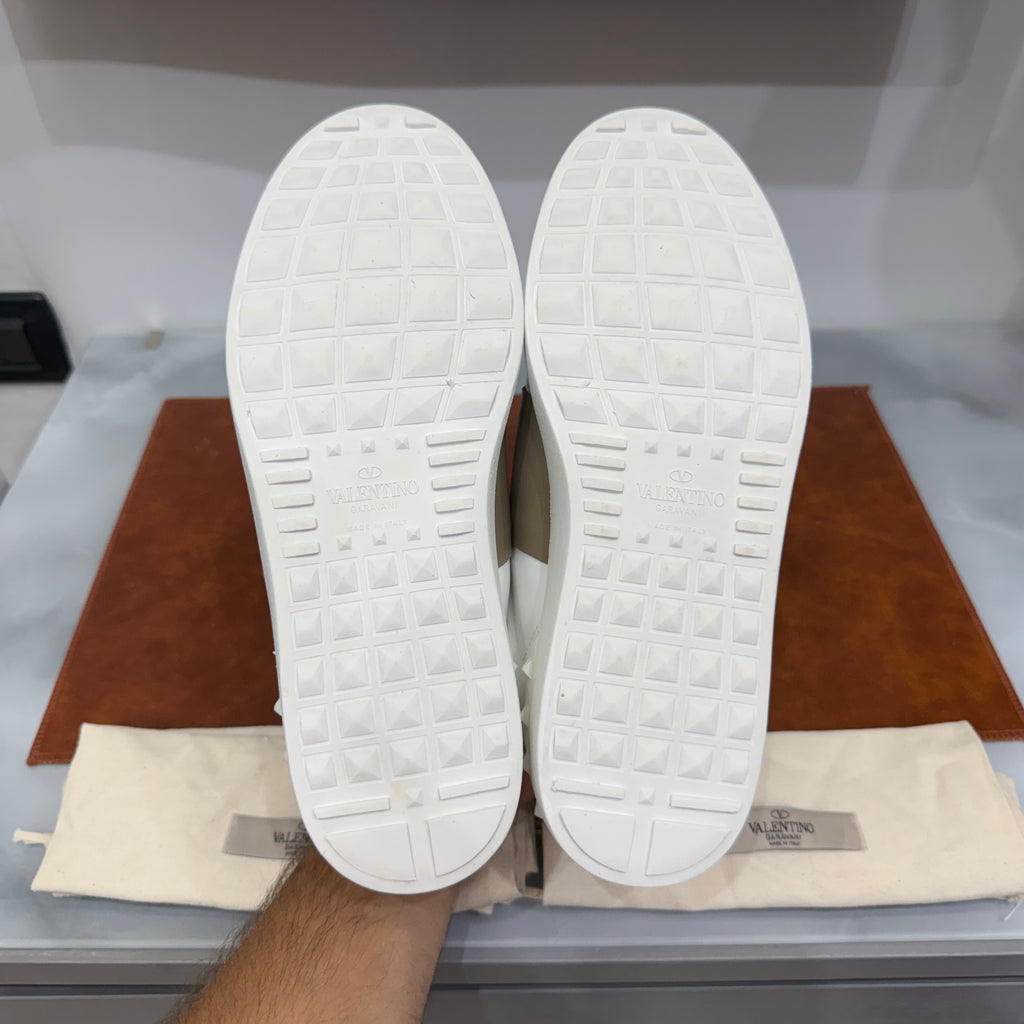 Valentino Garavani, Open, 40