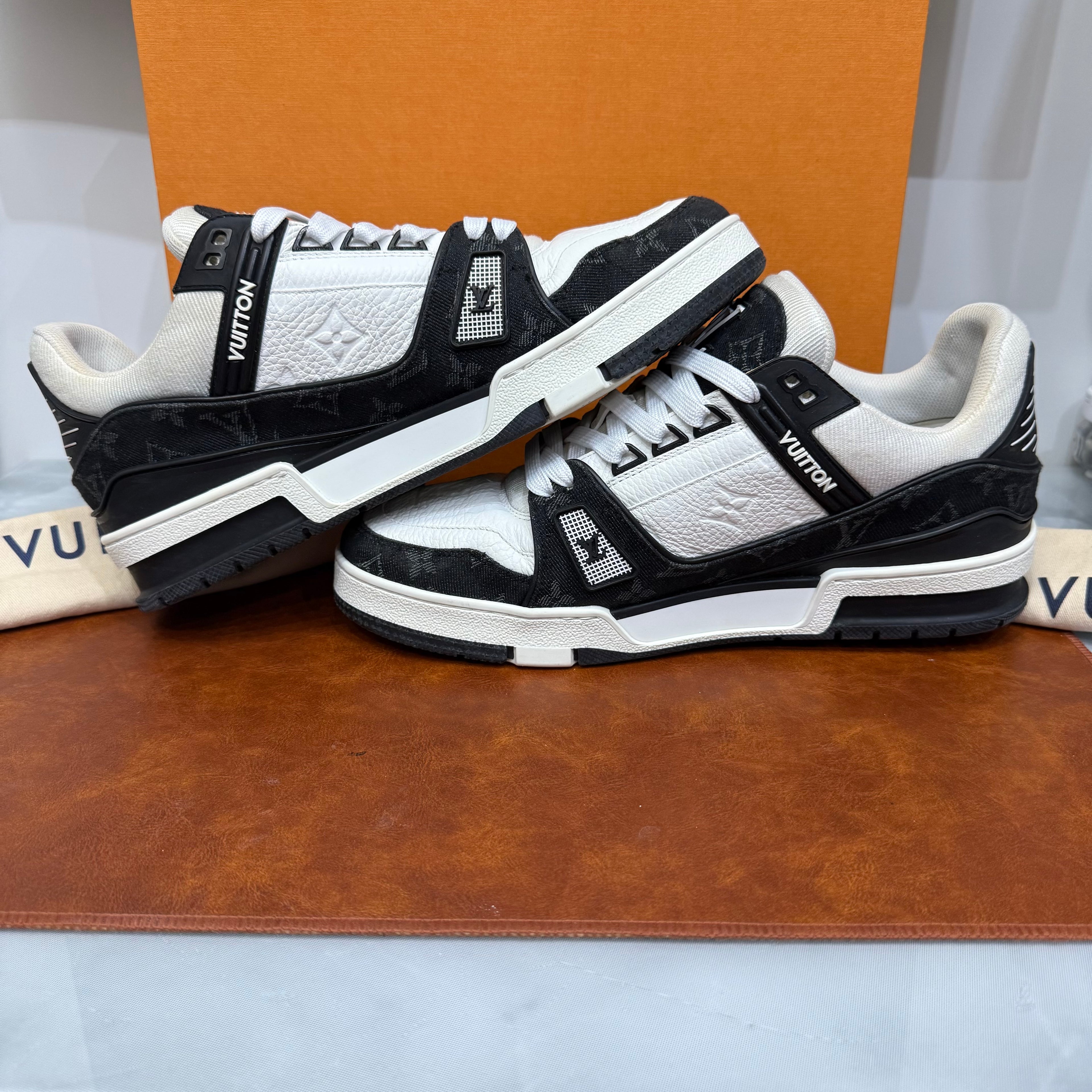 Louis Vuitton, Trainer, 43