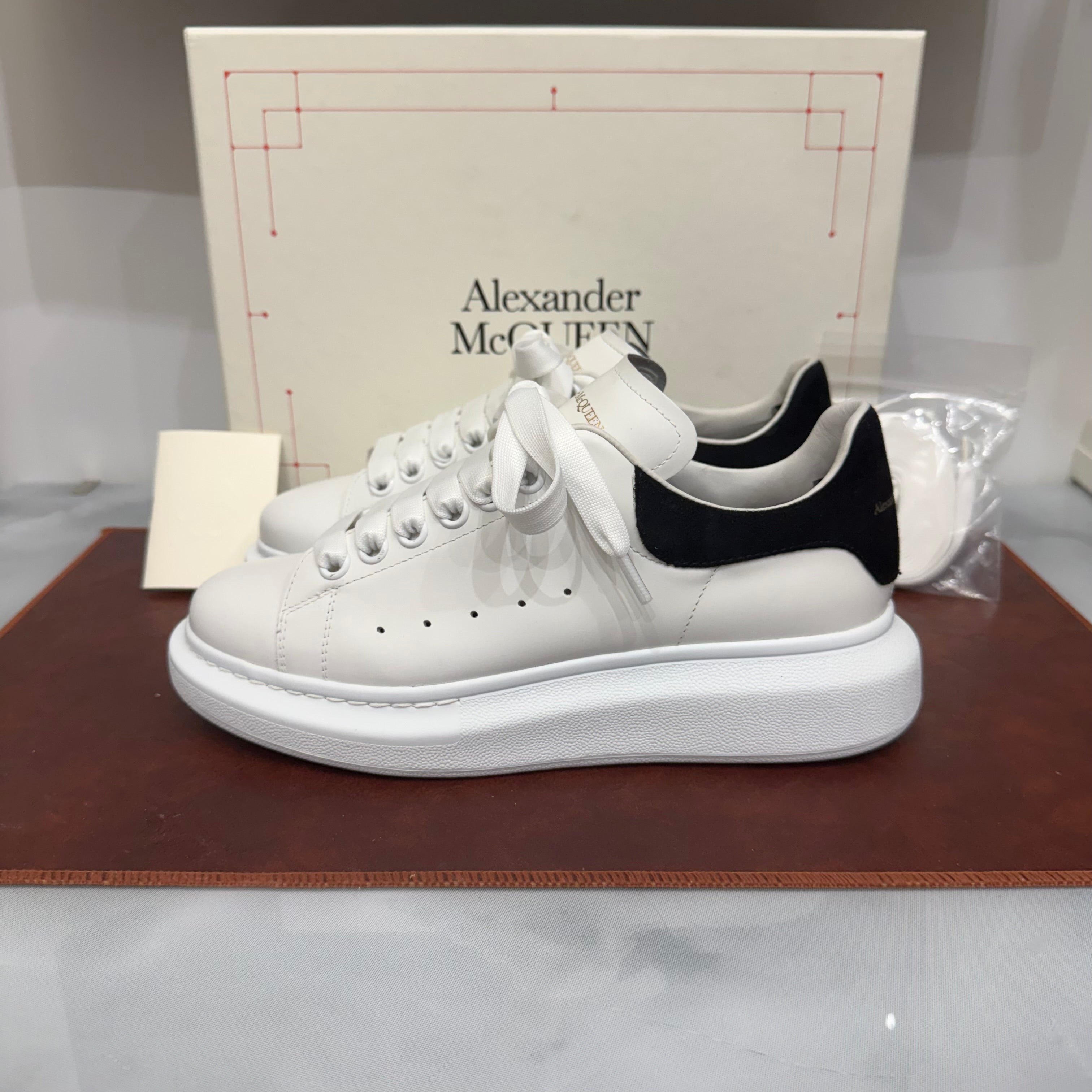 Alexander McQueen, OverSized, 38.5