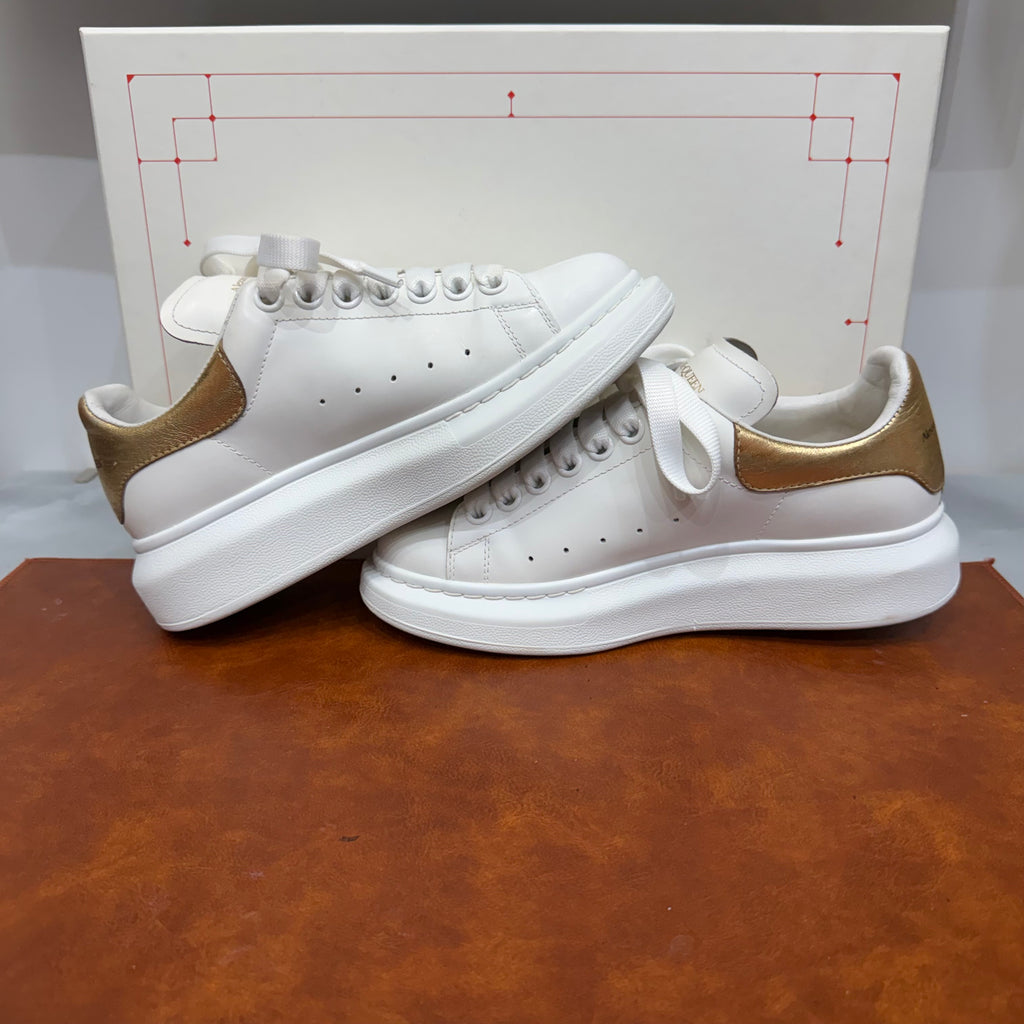 Alexander McQueen, OverSized, 36