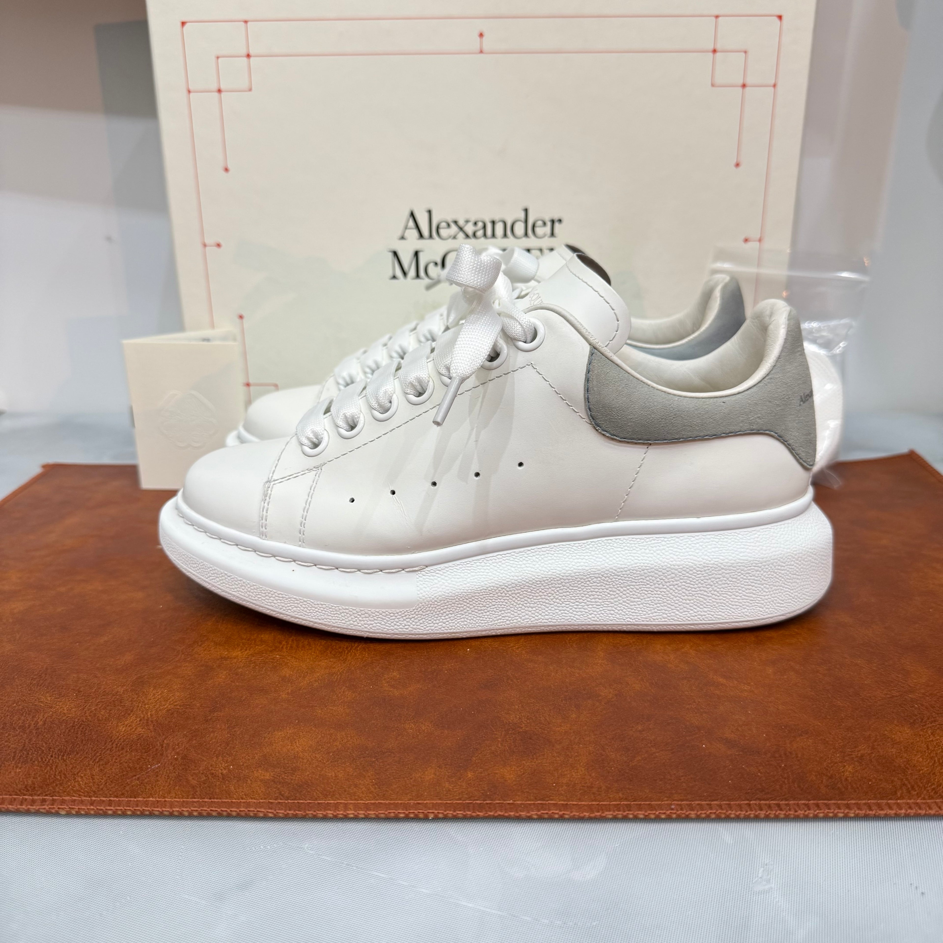 Alexander McQueen, OverSized, 36.5