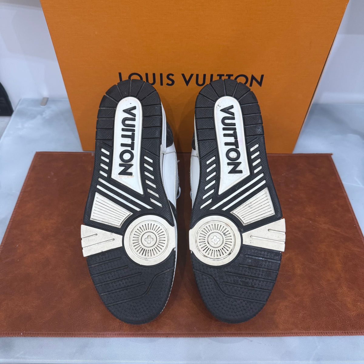 Louis Vuitton, Trainer, 41.5