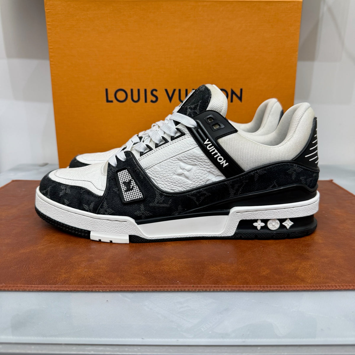 Louis Vuitton, Trainer, 43