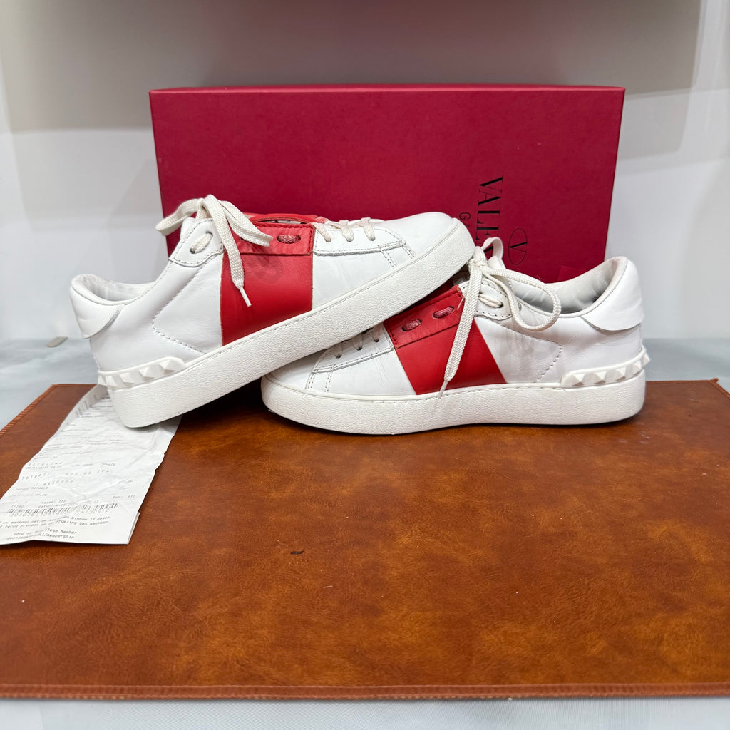 Valentino Garavani, Open, 36