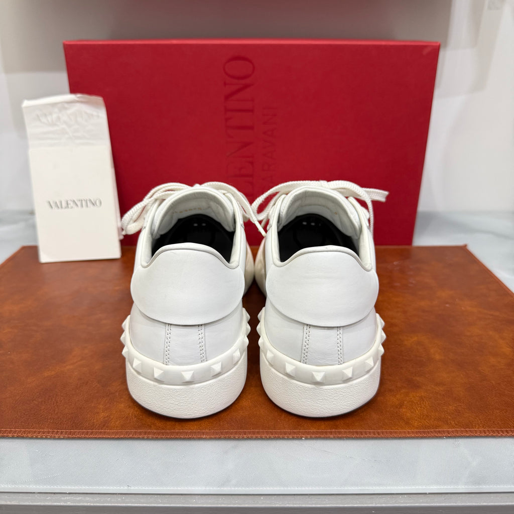 Valentino Garavani, Open, 41