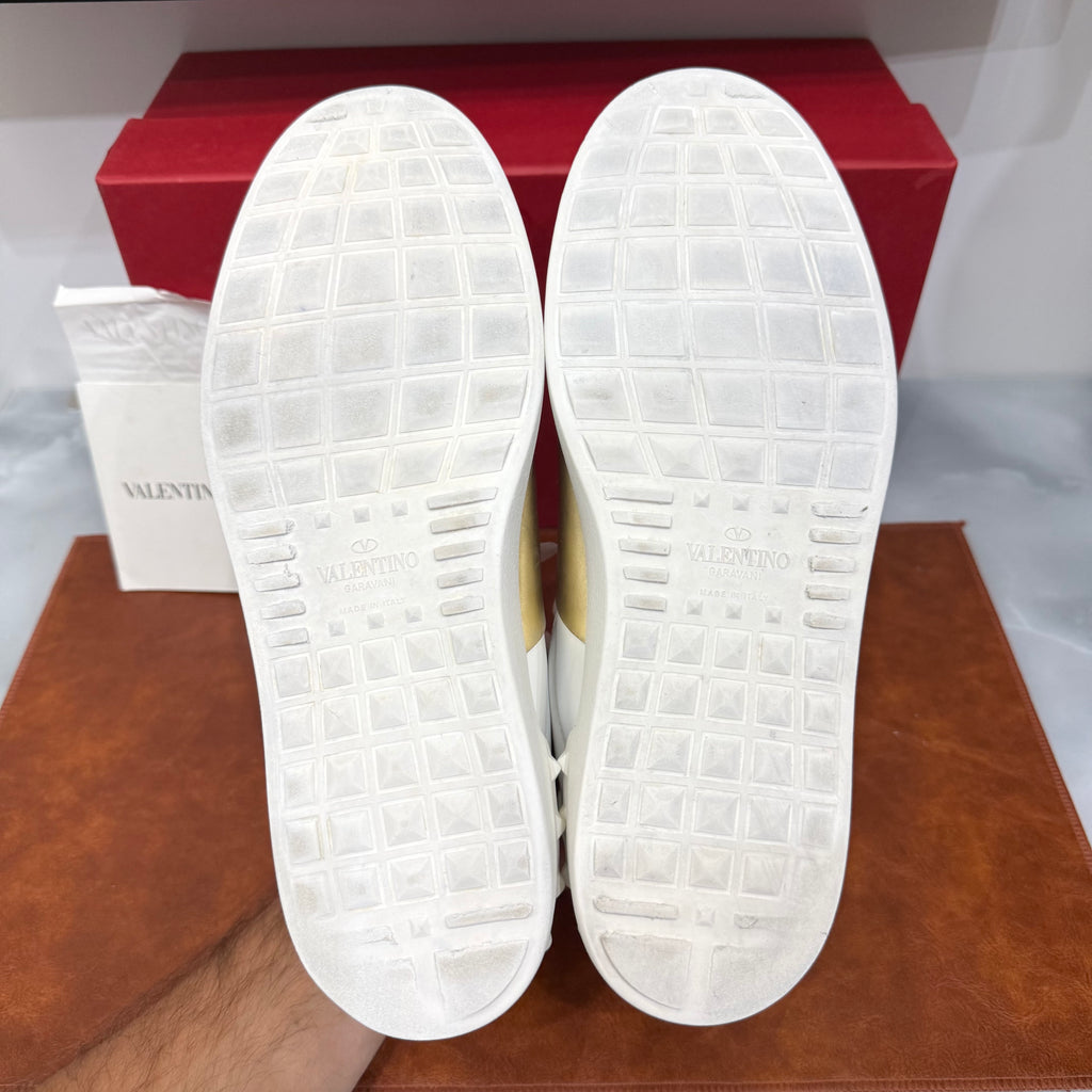 Valentino Garavani, Open, 41
