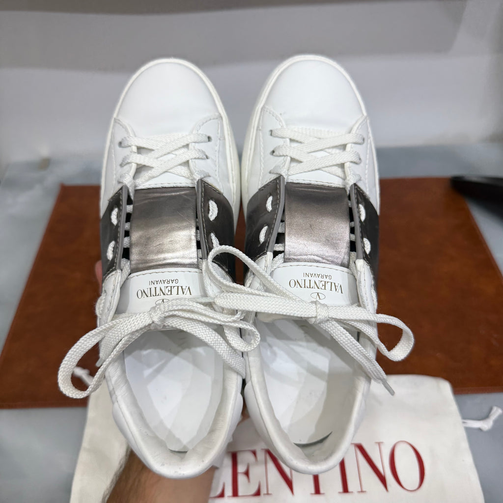 Valentino Garavani, Open, 36