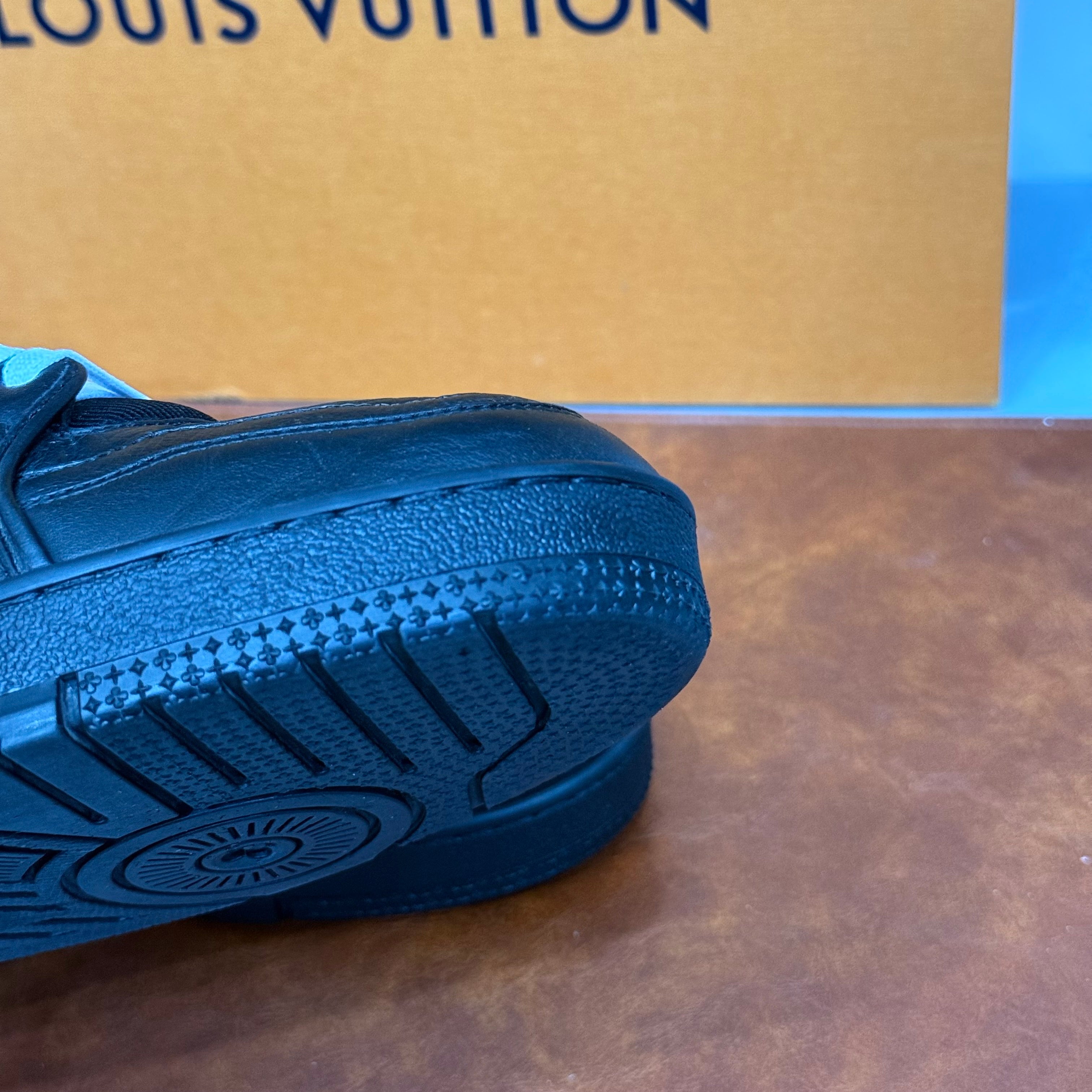Louis Vuitton, Trainer, 42.5