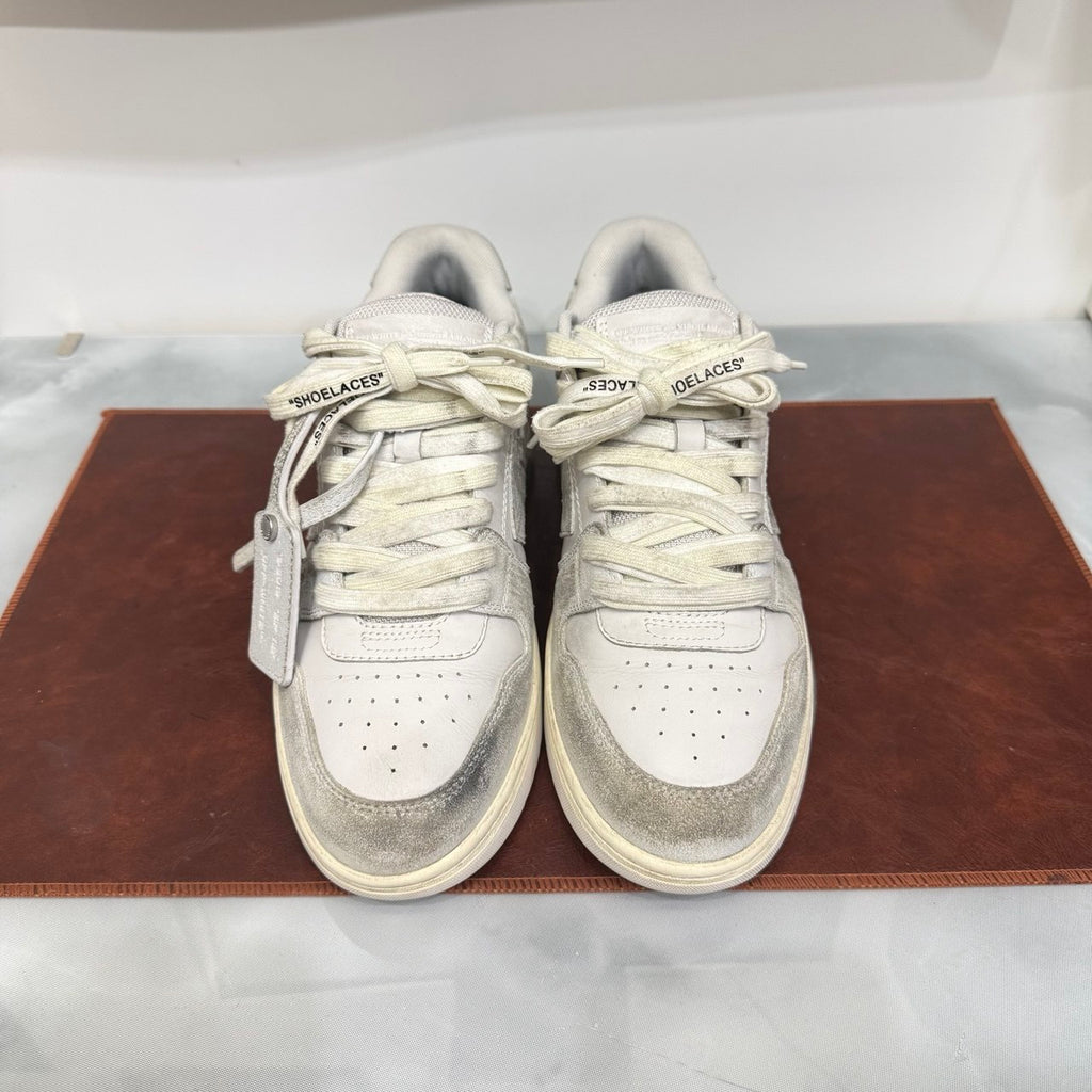 Off White, Out of Office, 42