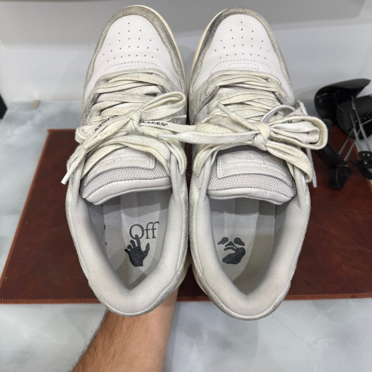 Off White, Out of Office, 42