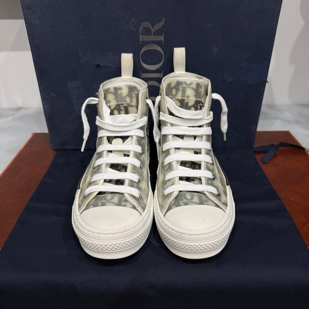 Christian Dior, B23, 36