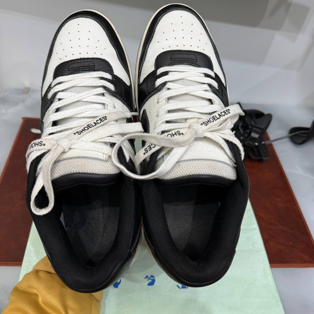 Off White, Out of Office, 42