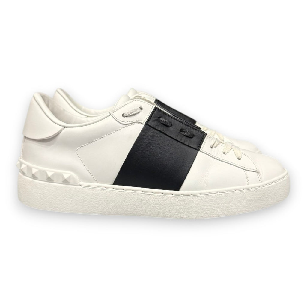 Valentino Garavani, Open, 36